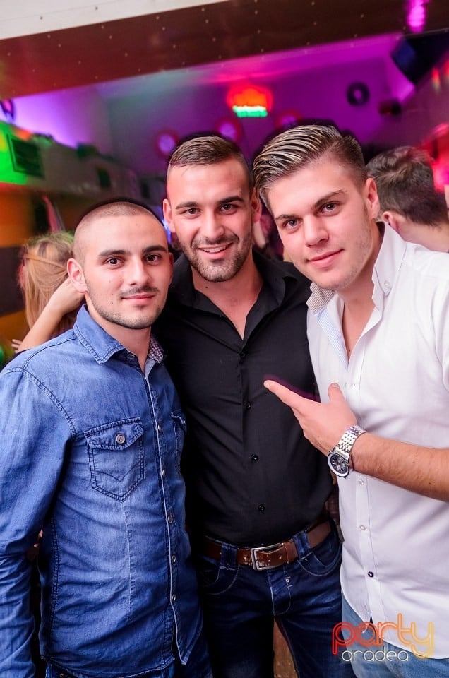 Flirt Weekend, 