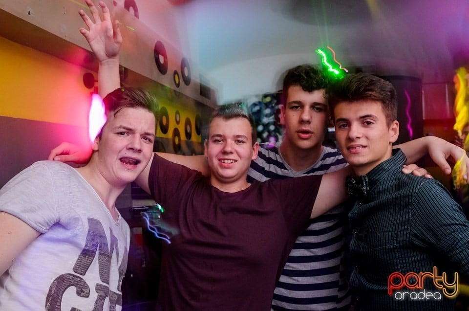 Flirt Weekend, 