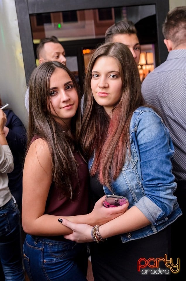 Flirt Weekend, 