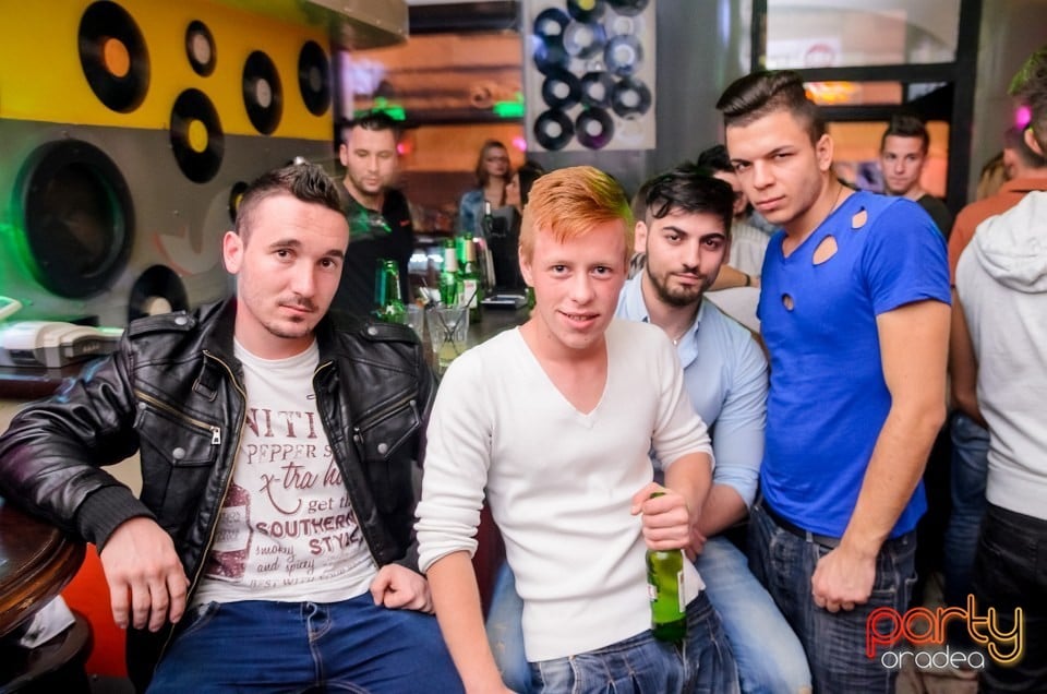 Flirt Weekend, 