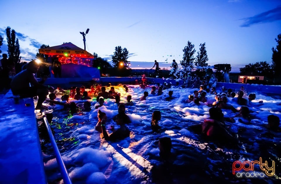 Foam Party, Ştrand Chislaz