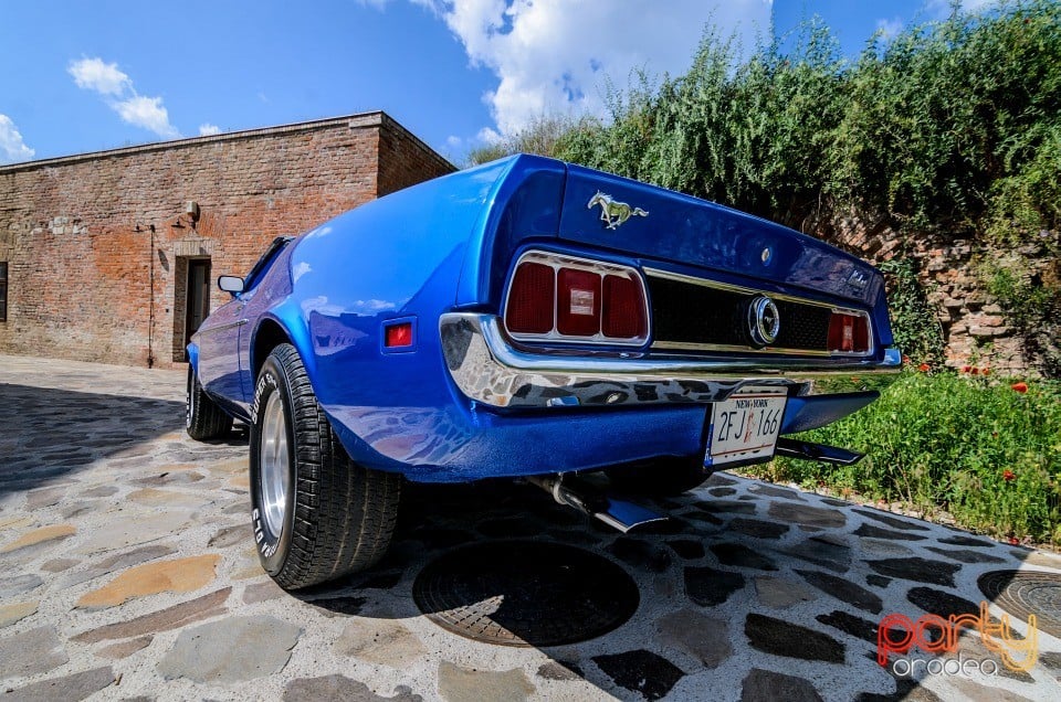 Ford Mustang Convertible, Crazy Tuning