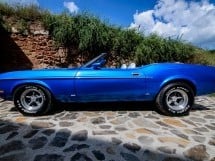 Ford Mustang Convertible