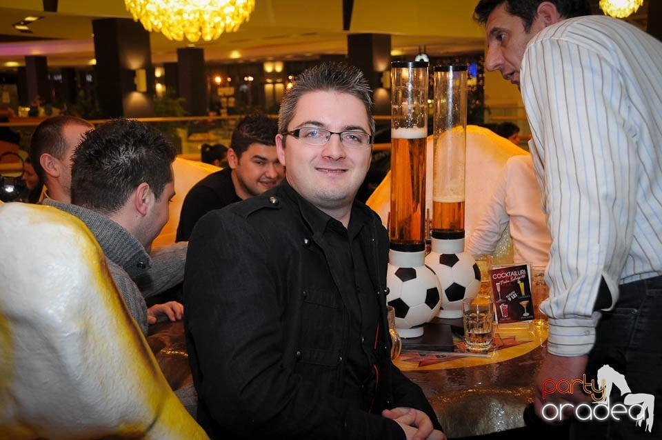 Fotbal, show, distracţie la Fabrica de Bere,