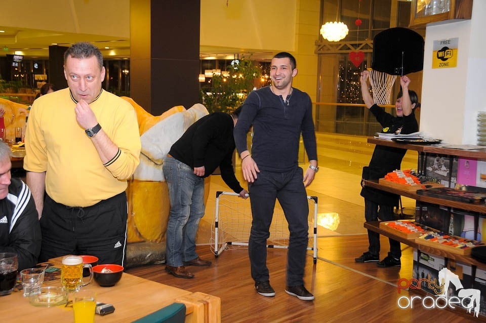 Fotbal, show, distracţie la Fabrica de Bere,