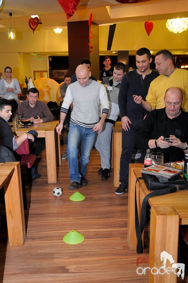 Fotbal, show, distracţie la Fabrica de Bere,