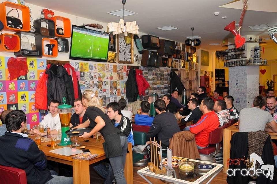 Fotbal, show, distracţie la Fabrica de Bere,