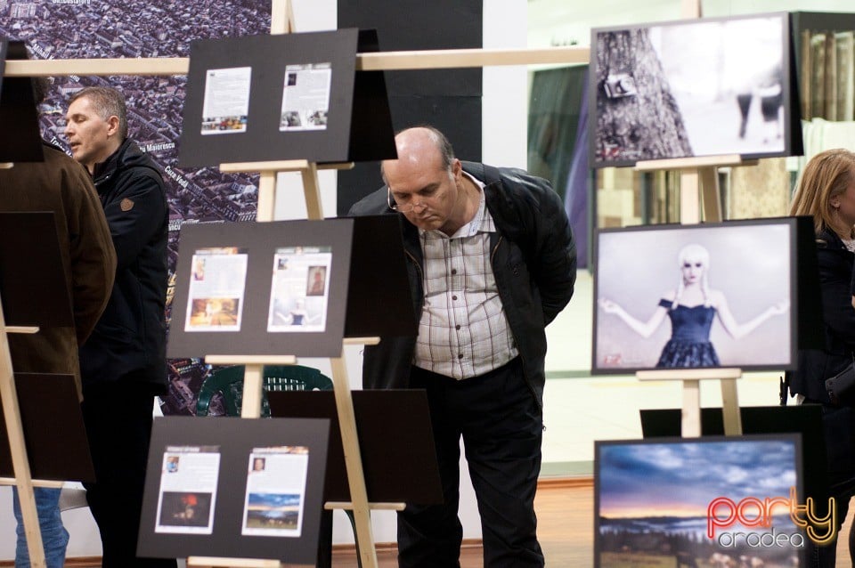 Fotografii din Zi de Zi, Ovidpop Art Photo Gallery