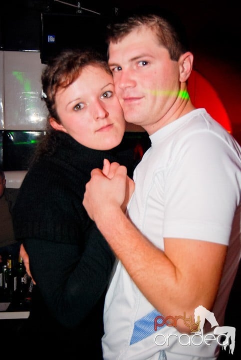 Friday Night @ Atti's, 