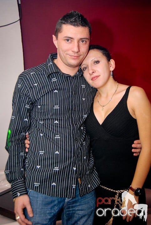 Friday Night @ Atti's, 