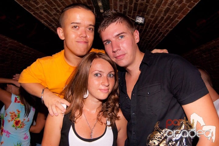 Friday Night @ Club Escape, 