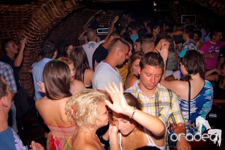 Friday Night @ Club Escape, 