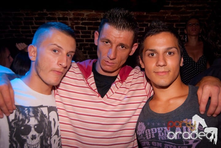 Friday Night @ Club Escape, 