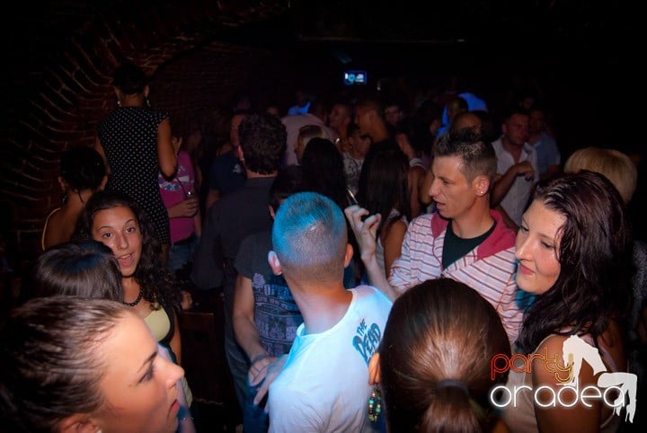 Friday Night @ Club Escape, 