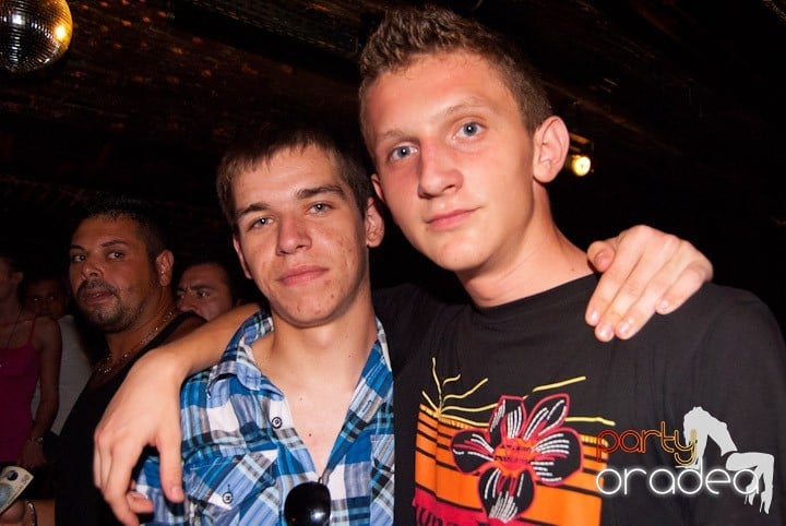 Friday Night @ Club Escape, 