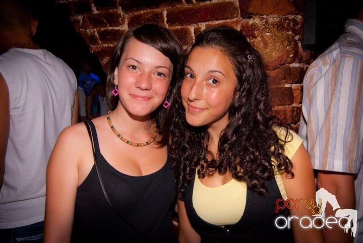 Friday Night @ Club Escape, 