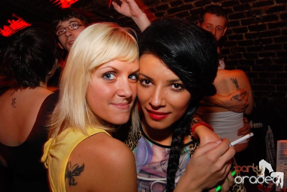 Friday Night Clubbing,