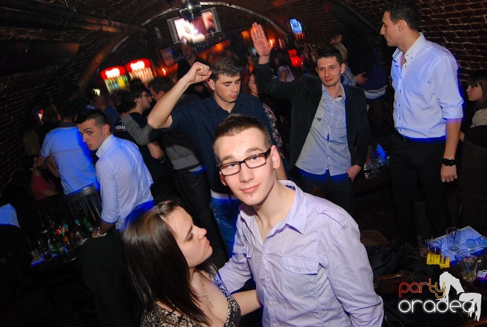 Friday Night Clubbing,