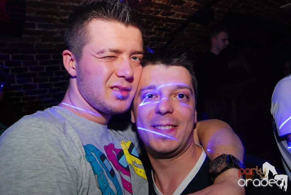 Friday Night Clubbing,