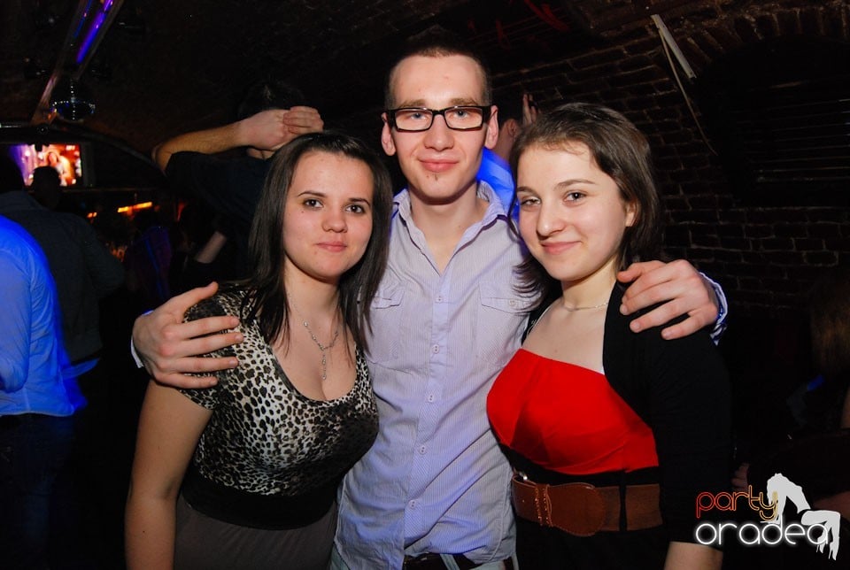 Friday Night Clubbing,