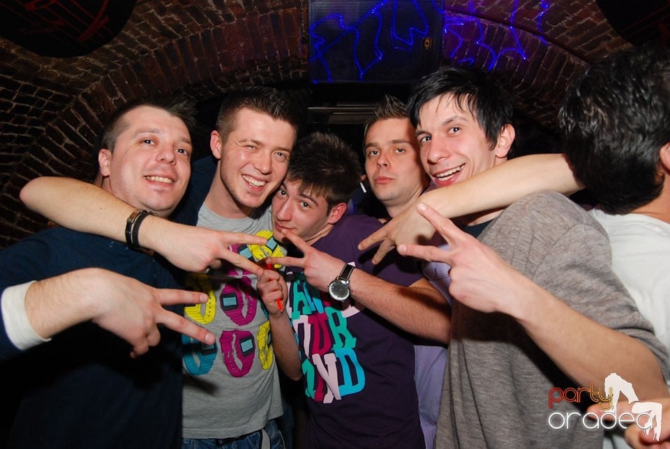 Friday Night Clubbing,