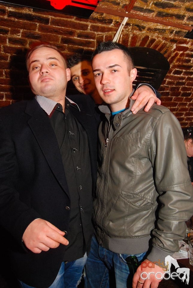 Friday Night Clubbing,