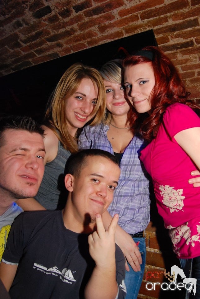 Friday Night Clubbing,