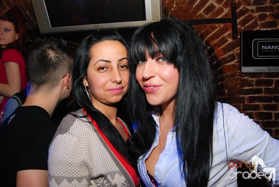 Friday Night Clubbing,