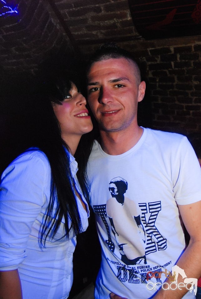 Friday Night Clubbing,