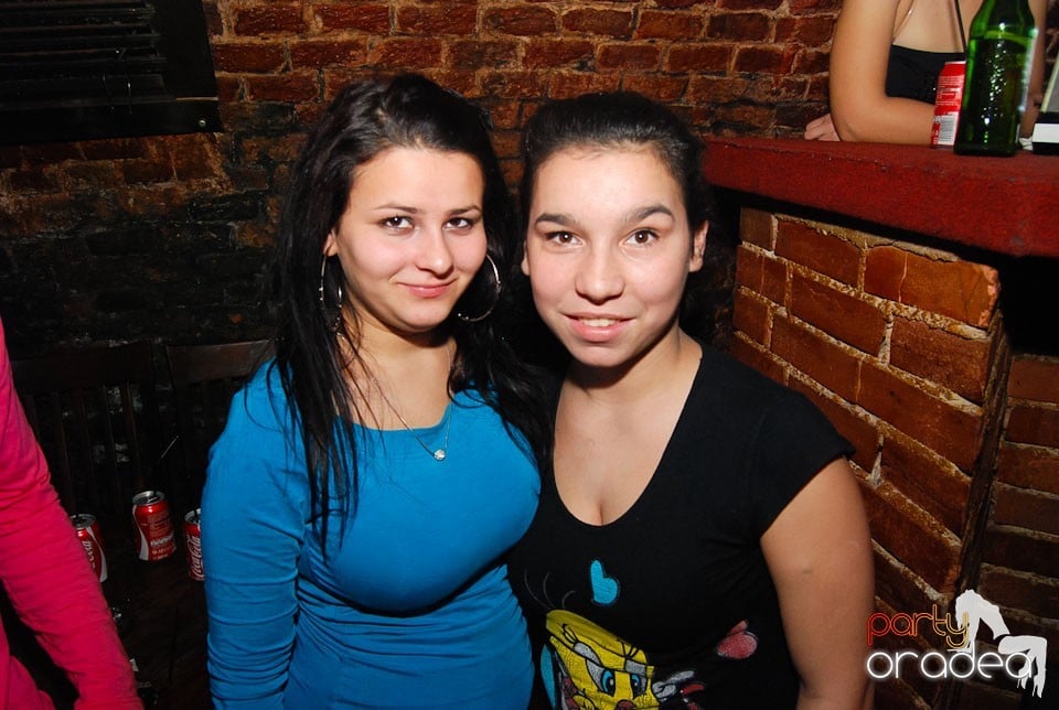 Friday Night Clubbing,