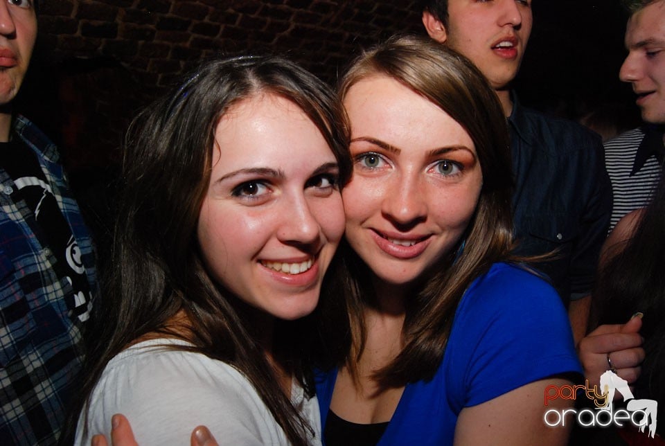 Friday Night Clubbing,