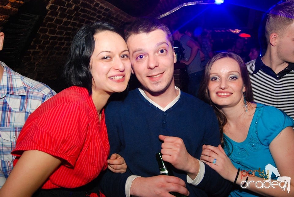 Friday Night Clubbing,