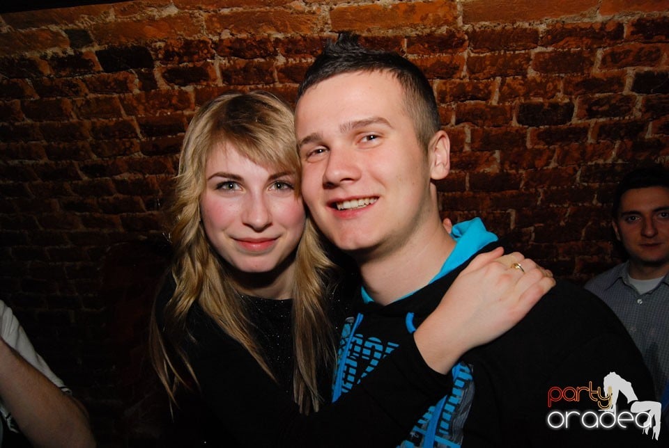 Friday Night Clubbing,