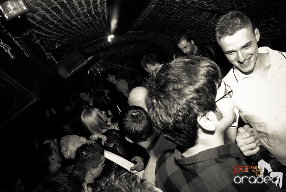 Friday Night Clubbing,