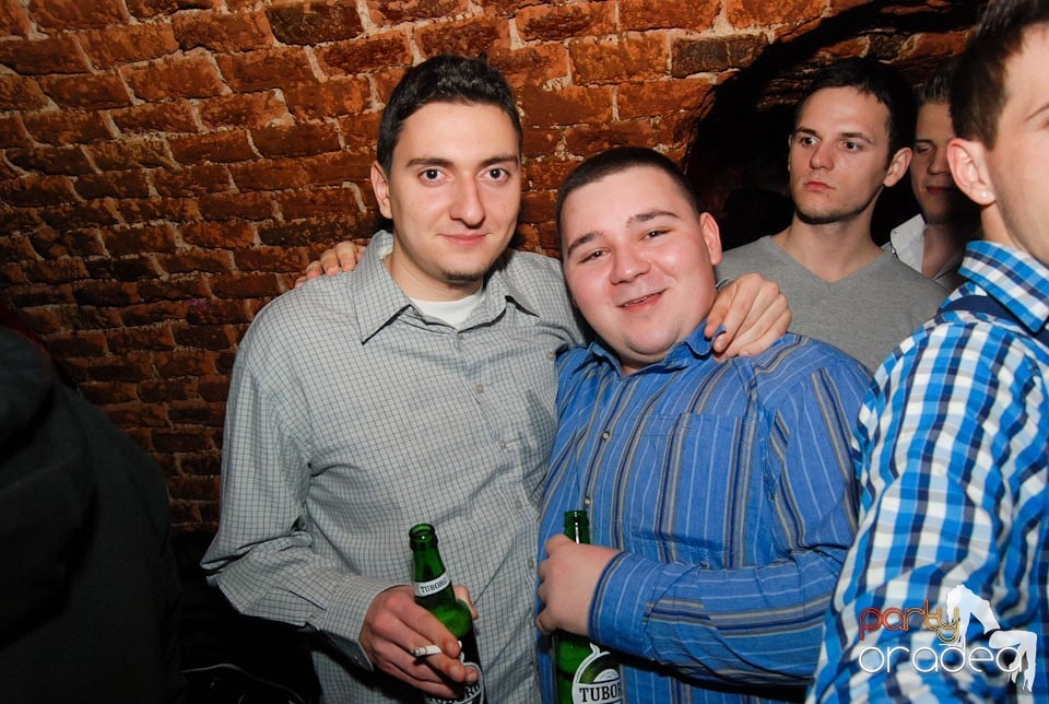 Friday Night Clubbing,