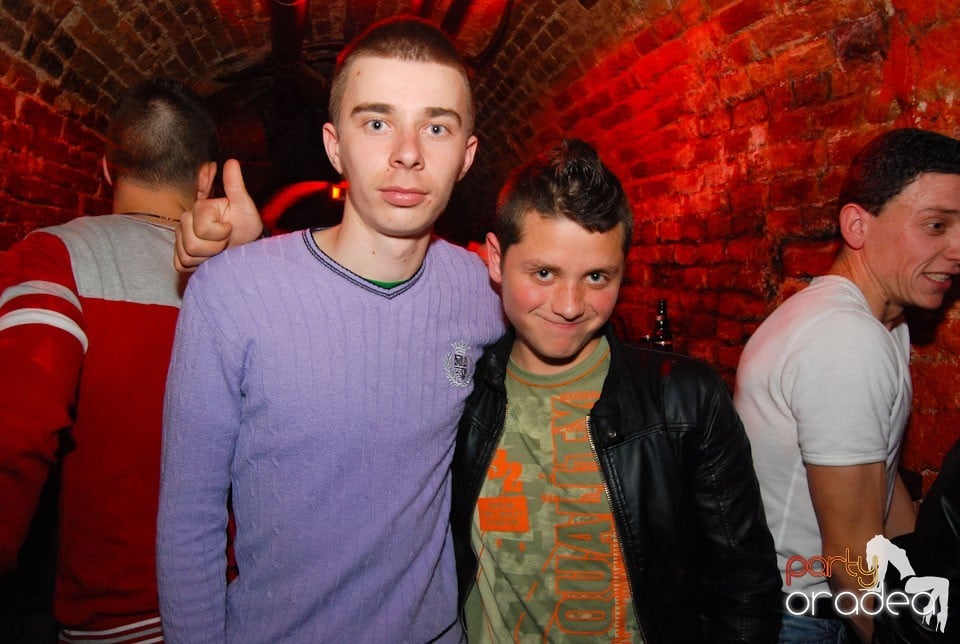 Friday Night Clubbing,