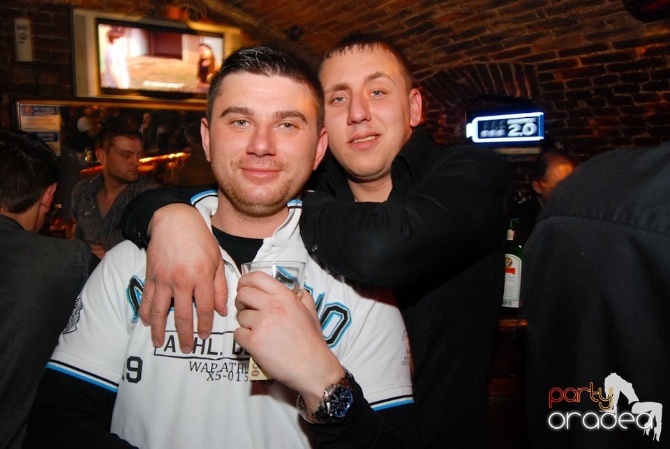 Friday Night Clubbing,