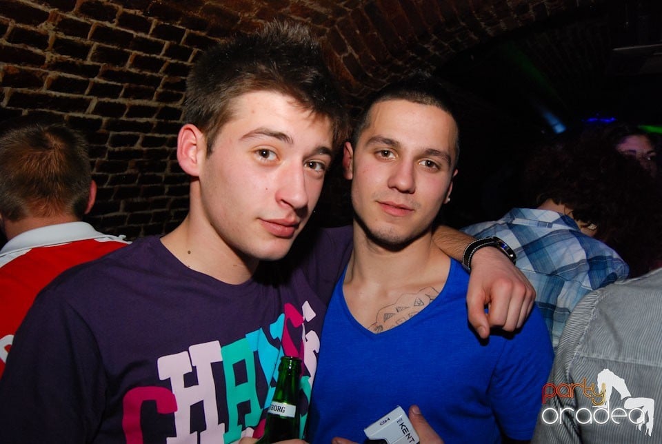 Friday Night Clubbing,