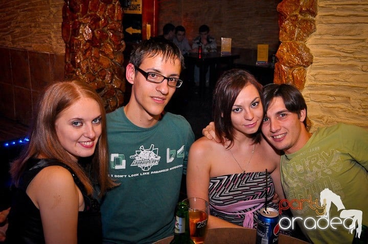 Friday Night @ Downtown, 