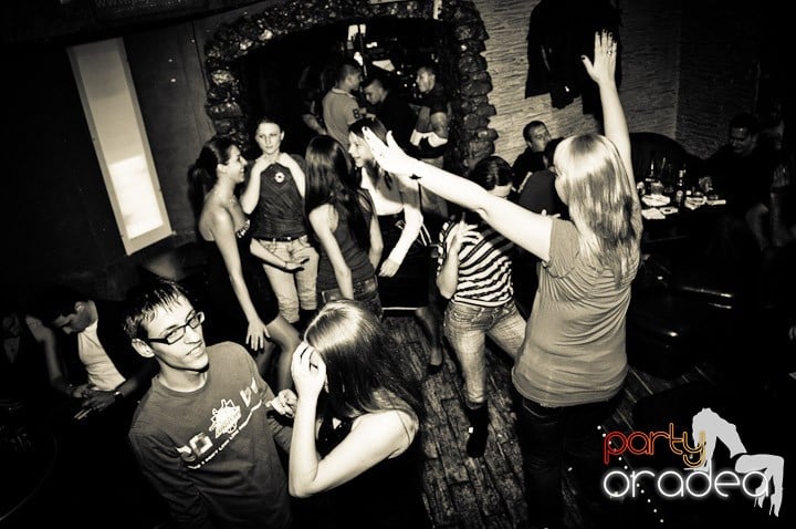 Friday Night @ Downtown, 