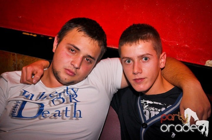 Friday Night @ Downtown, 