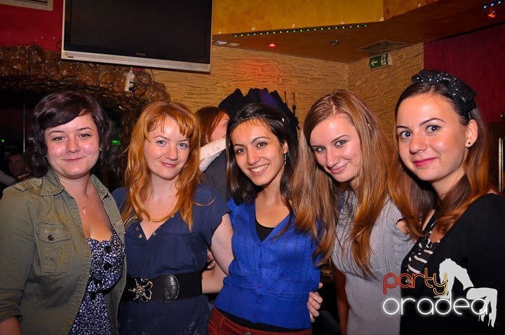 Friday Night @ Downtown, 