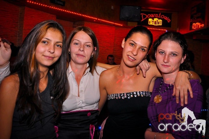 Friday Night @ Downtown, 