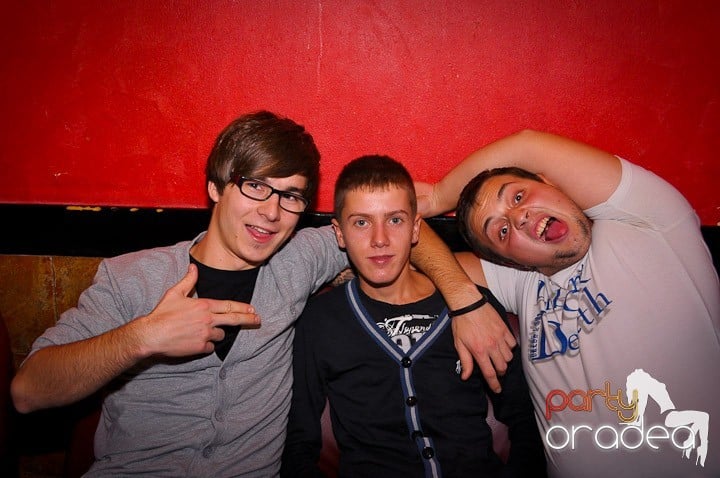 Friday Night @ Downtown, 