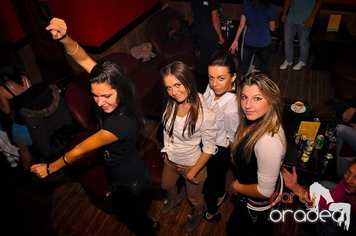 Friday Night @ Downtown, 