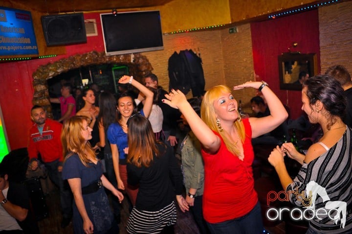 Friday Night @ Downtown, 