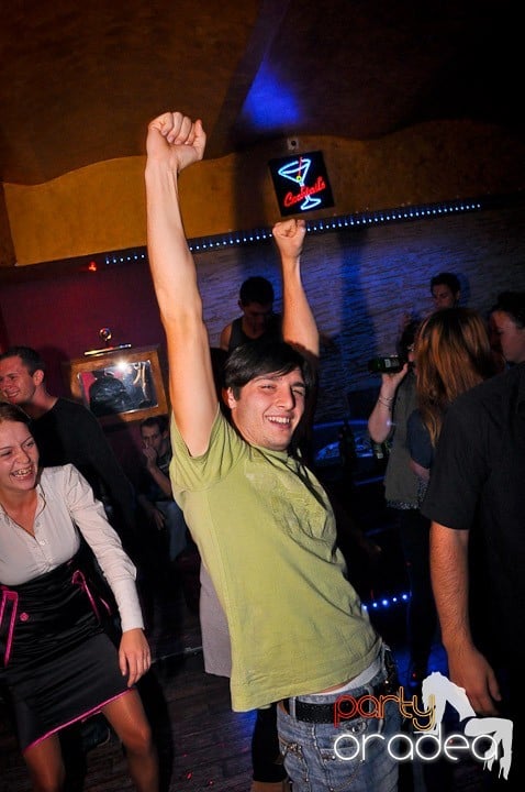 Friday Night @ Downtown, 