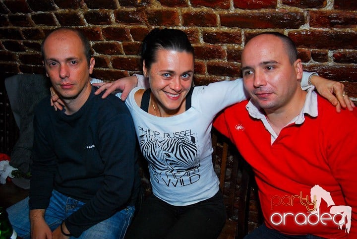 Friday Night @ Escape, 