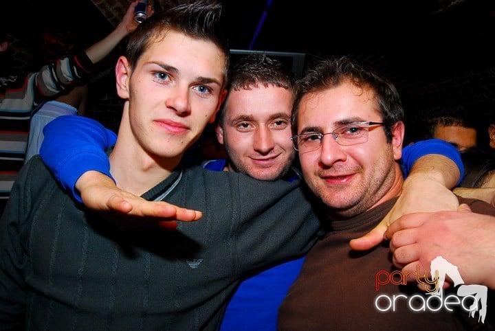 Friday Night @ Escape, 