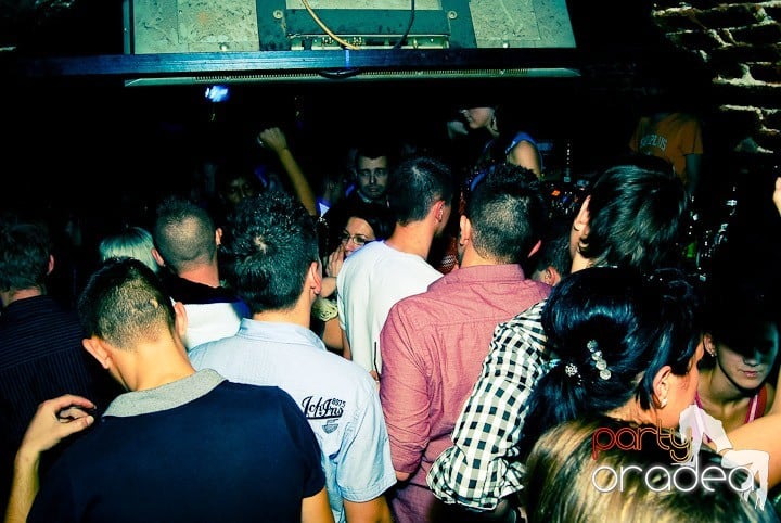 Friday Night @ Escape, 